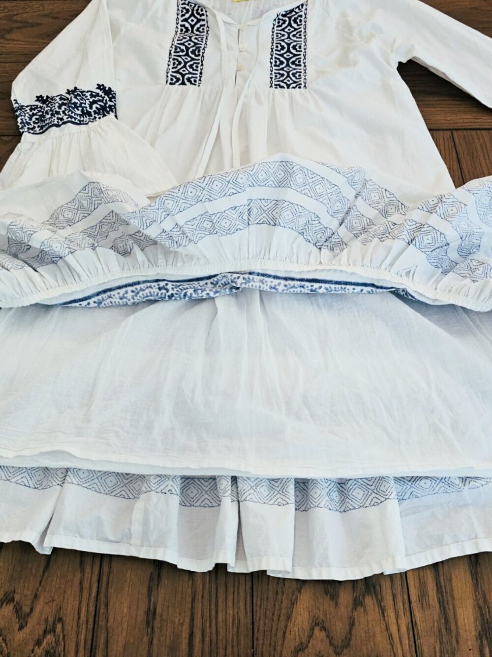 Roller Rabbit Maricruz Mona Border Dress S White Navy Block Print Boho NWOT - Picture 8 of 10